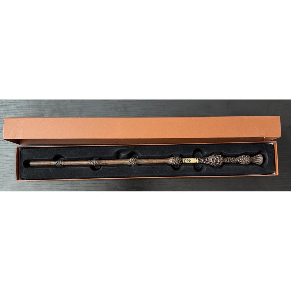 Professor Dumbledore Interactive Wand Harry Potter Universal Studios w Box